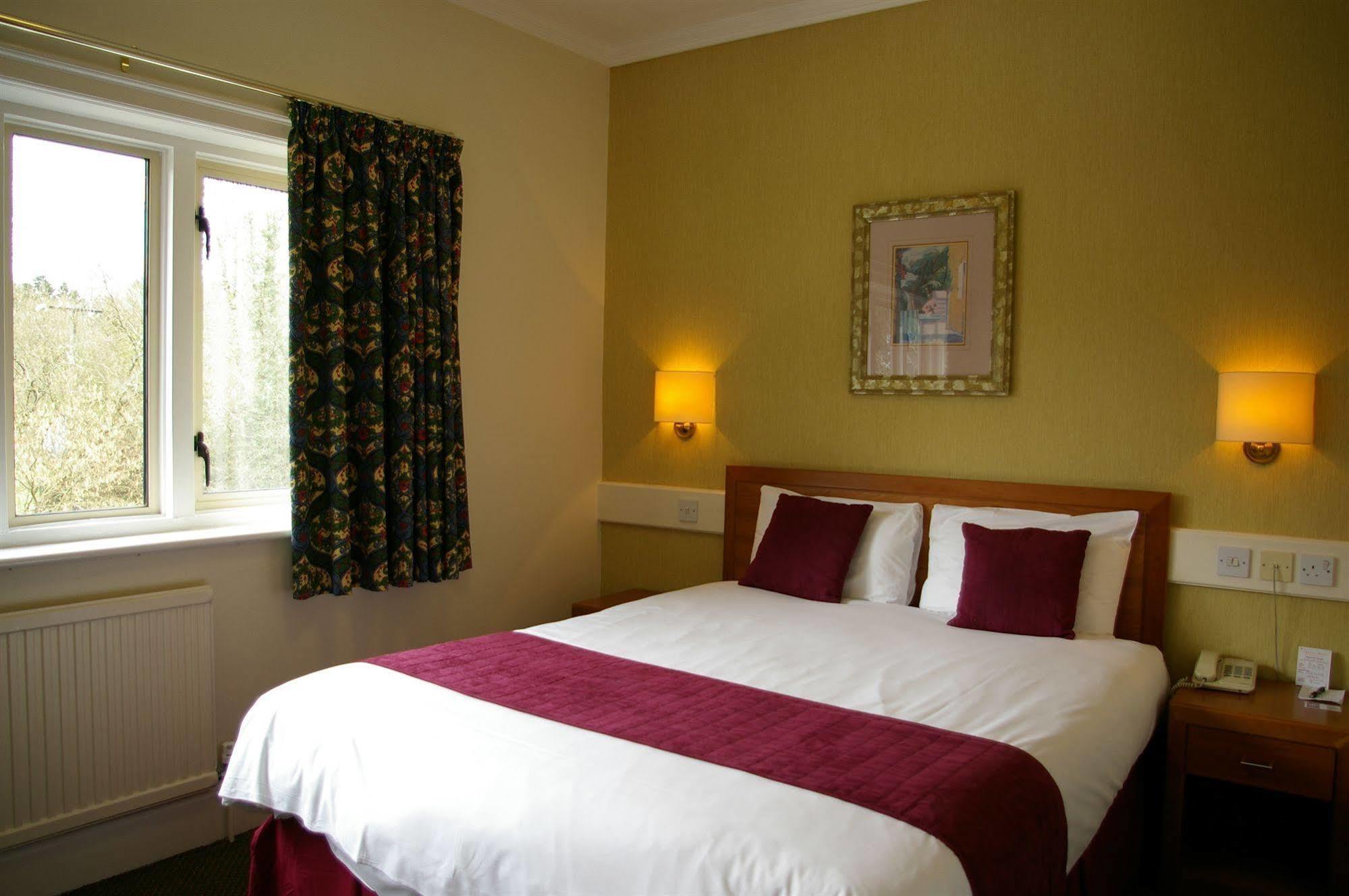 Farnham House Hotel Eksteriør billede